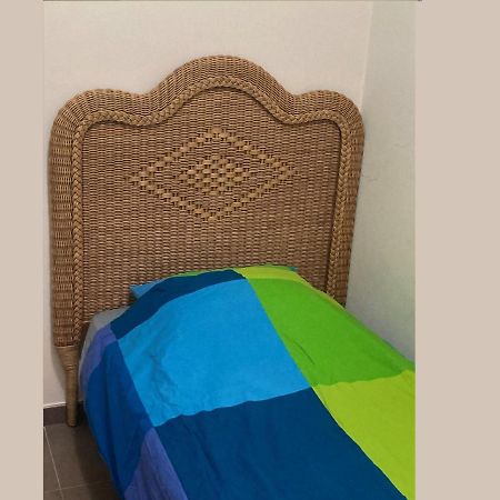 Stunning 2-Bed Apartment In Pego Ngoại thất bức ảnh
